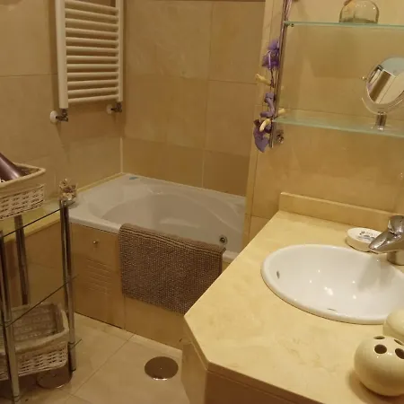 Apartamento De Nieves A El Lado De La Catedral. Appartement *